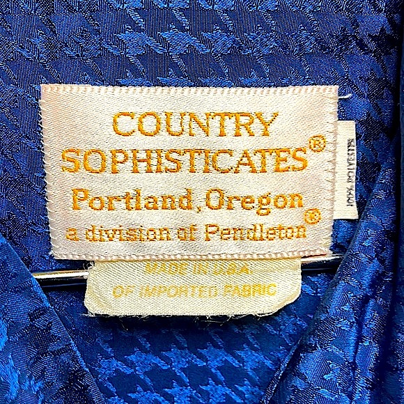 Vintage COUNTRY SOPHISTICATE by PENDLETON - Picture 3 of 11